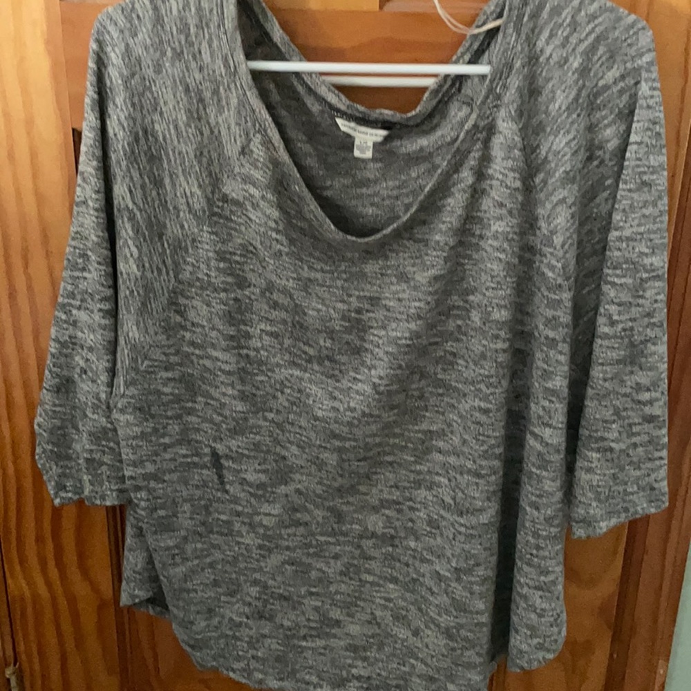 American eagle sweater